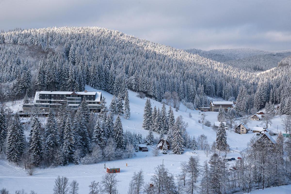 Spa Hotel Lanterna Velke Karlovice Luaran gambar